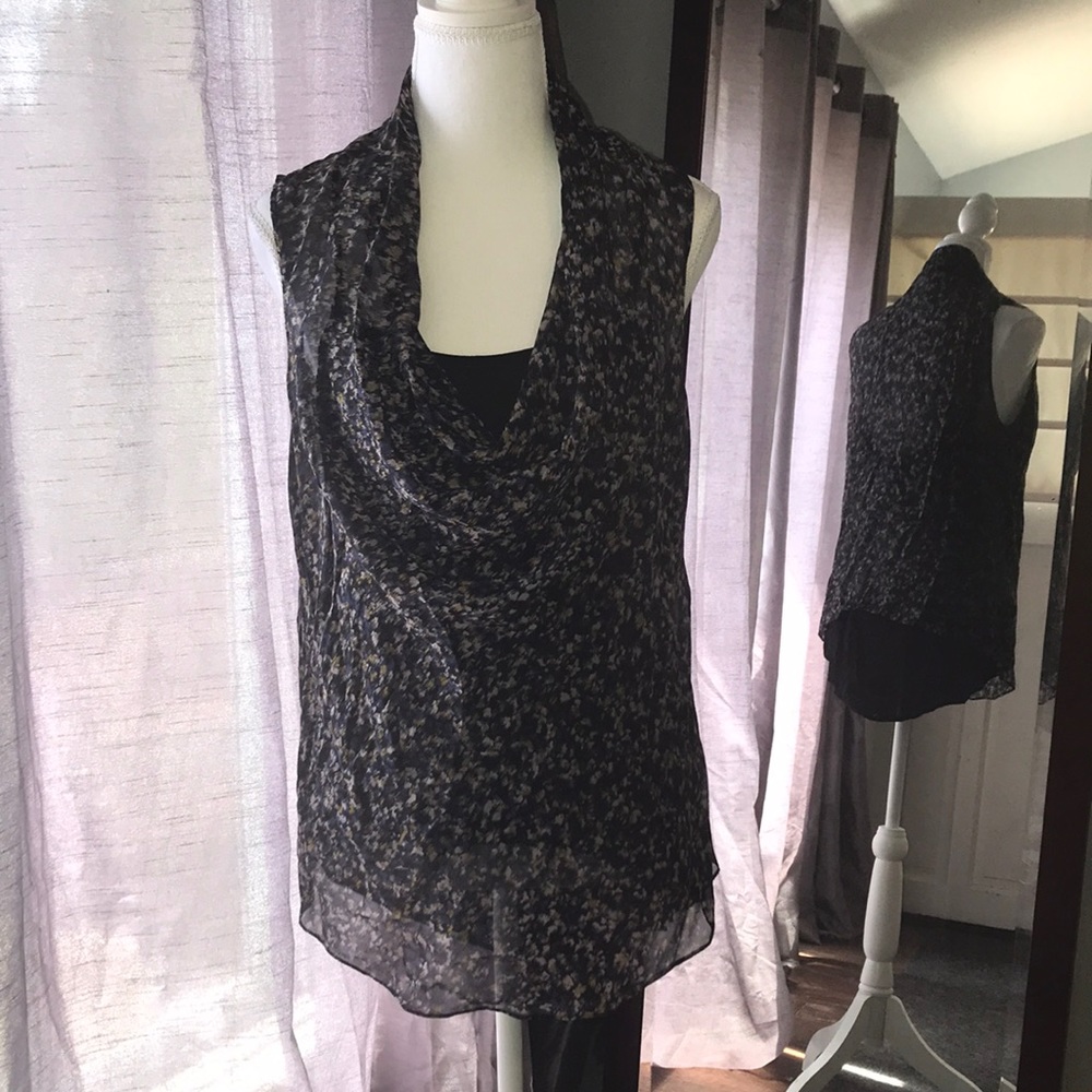 Theory sleeveless blouse. 2 pieces.